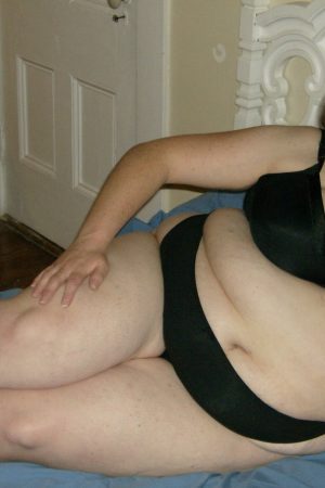Rencontre sexy à Haguenau ce soir : petite ronde douce cherche mec bien bâti pour câlins profonds et tendres Emma - rencontre-Ronde-Haguenau