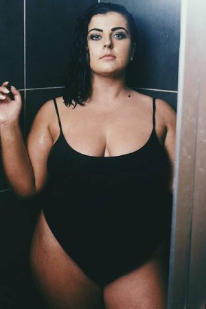 Rencontre sexe Montreuil: défonce-moi sans capote ou dégage Nina - rencontre-Ronde-Montreuil