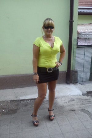 56 ans, on va s’amuser Nathalia - rencontre-MILF-Issy-les-Moulineaux