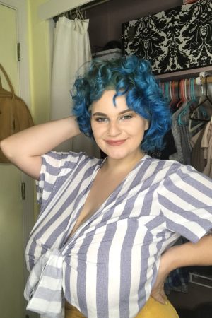 Anita, 38 ans : L’été sans une culotte Anita - rencontre-Naturiste-Rueil-Malmaison