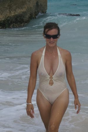 Quand l’été libère mes formes à Pantin Mélanie - rencontre-Naturiste-Pantin