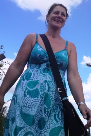Élodie - rencontre-Cougar-Nîmes